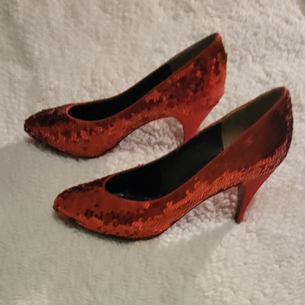 🔥🔥WOMENS IMPO SEQUENCE HEELS RED SIZE 8.5